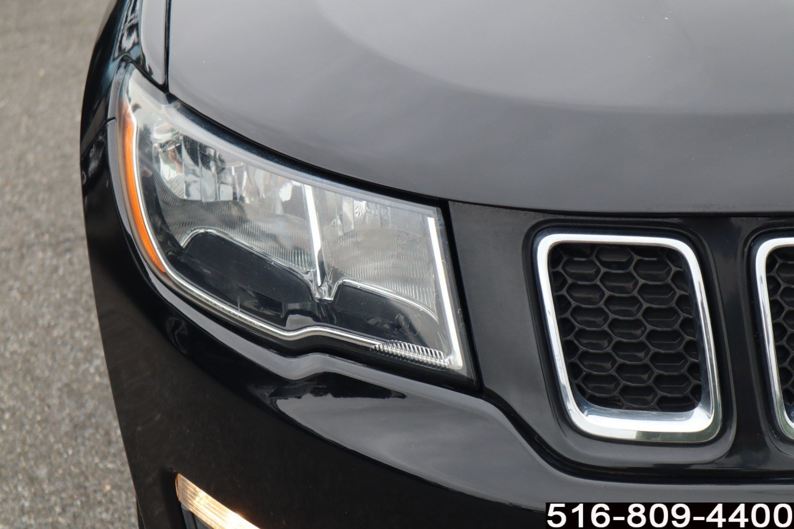 Used 2018 Jeep Compass Latitude w/ Popular Equipment Group AWD/4WD image 11