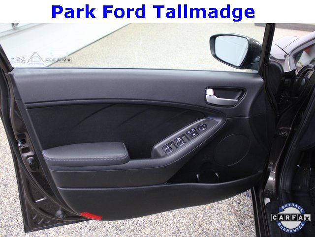 Used 2018 Kia Forte LX image 11