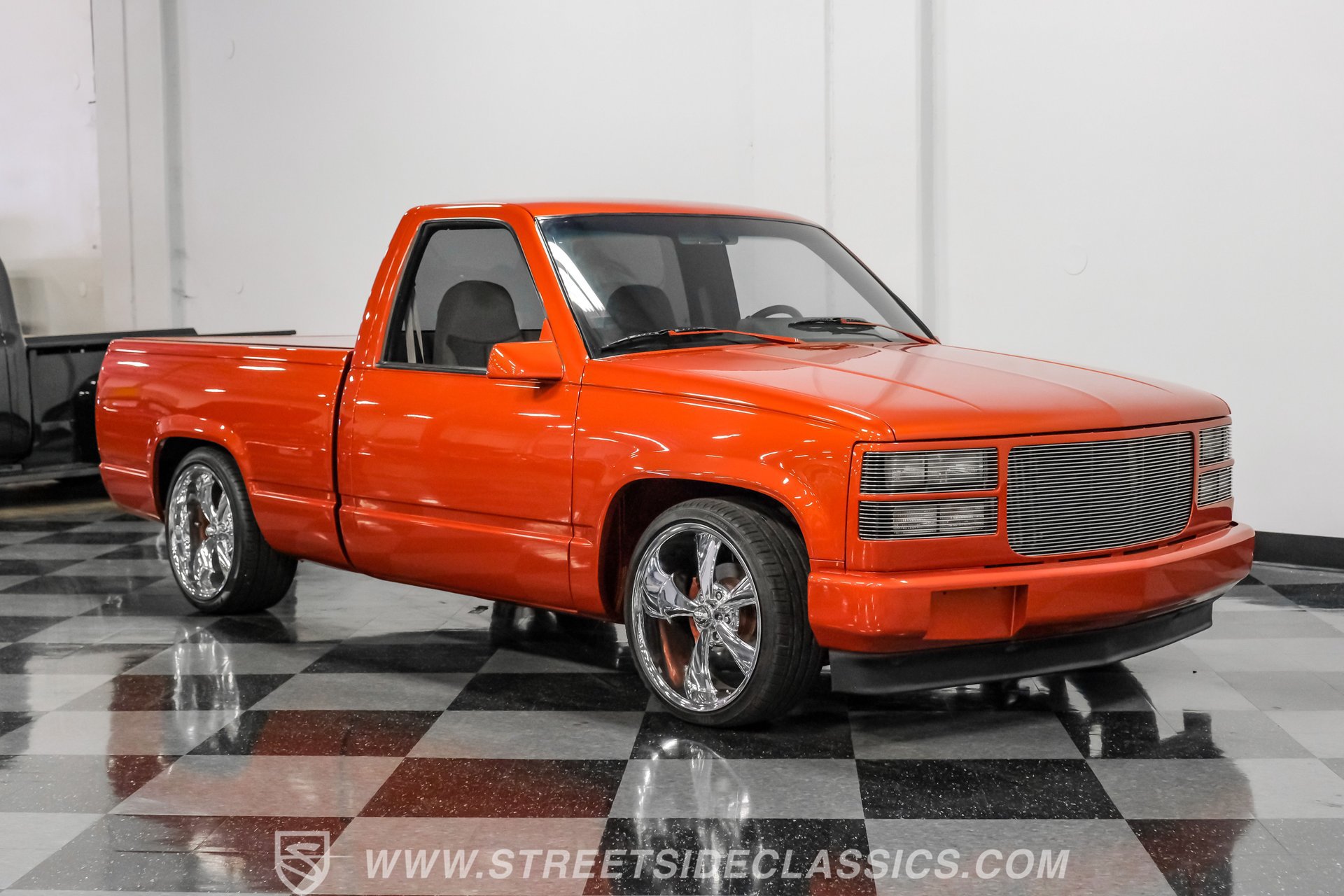 Used 1992 Chevrolet Silverado 1500 2WD Regular Cab image 15