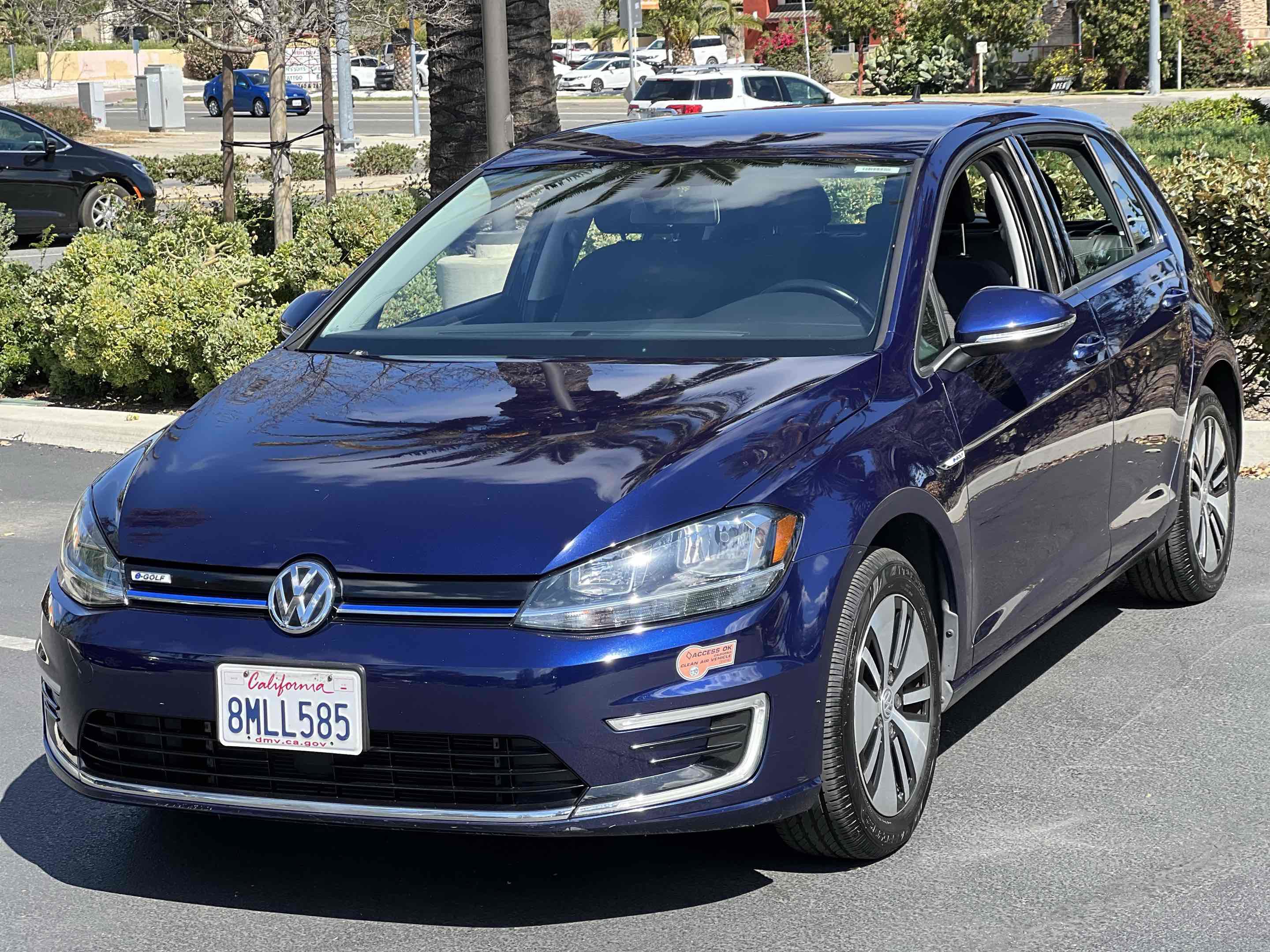 Used 2019 Volkswagen e-Golf SE w/ Driver Assistance Package image 13