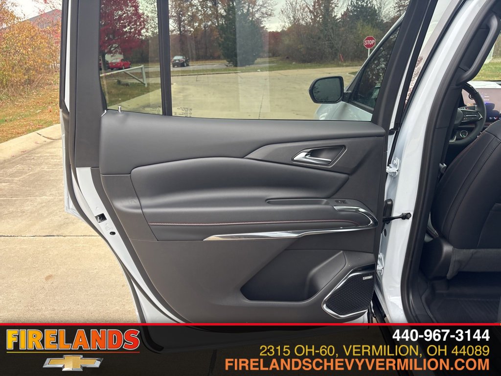 New 2026 Chevrolet Traverse RS image 56