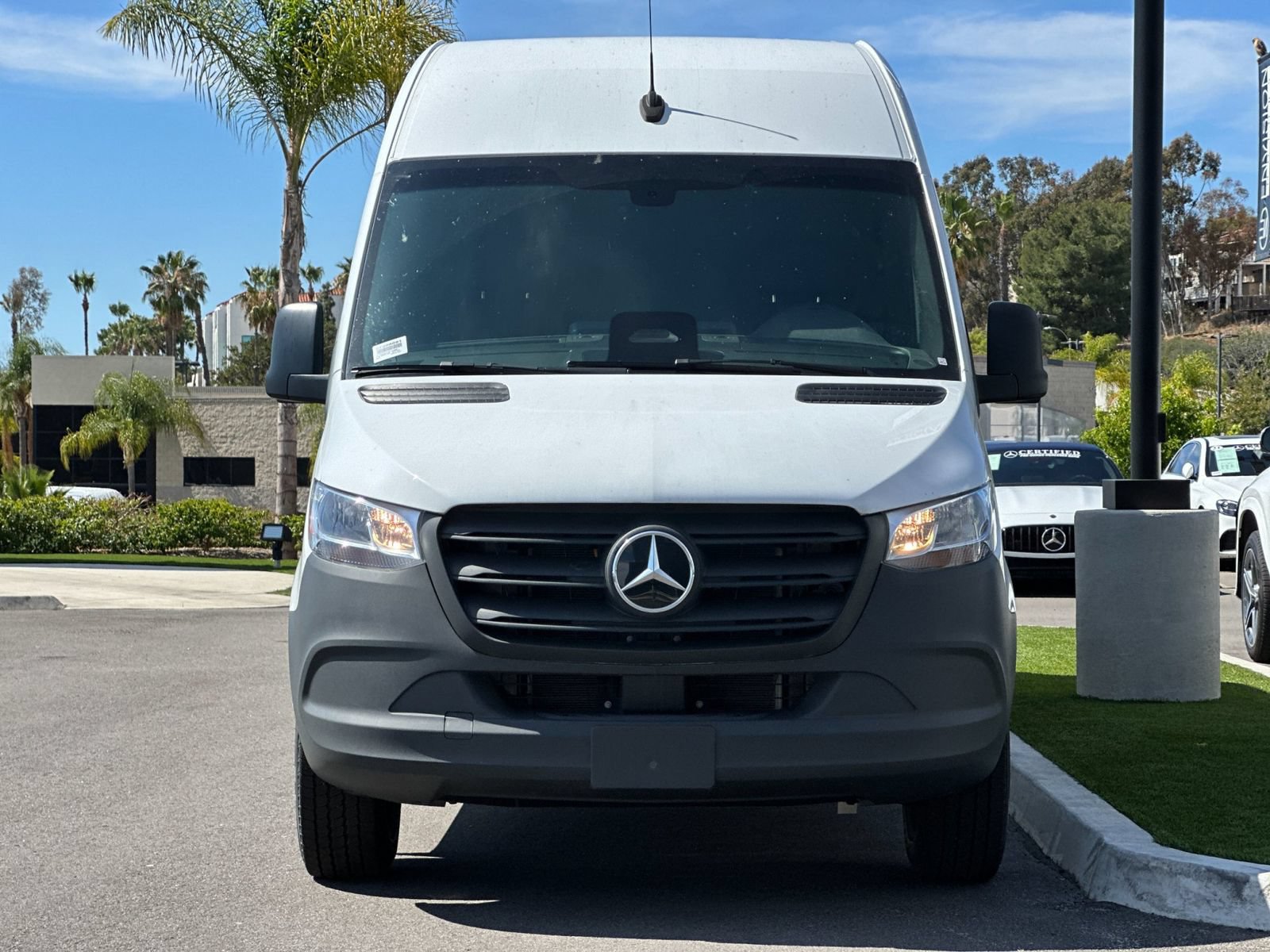 New 2025 Mercedes-Benz eSprinter 170 Cargo image 8