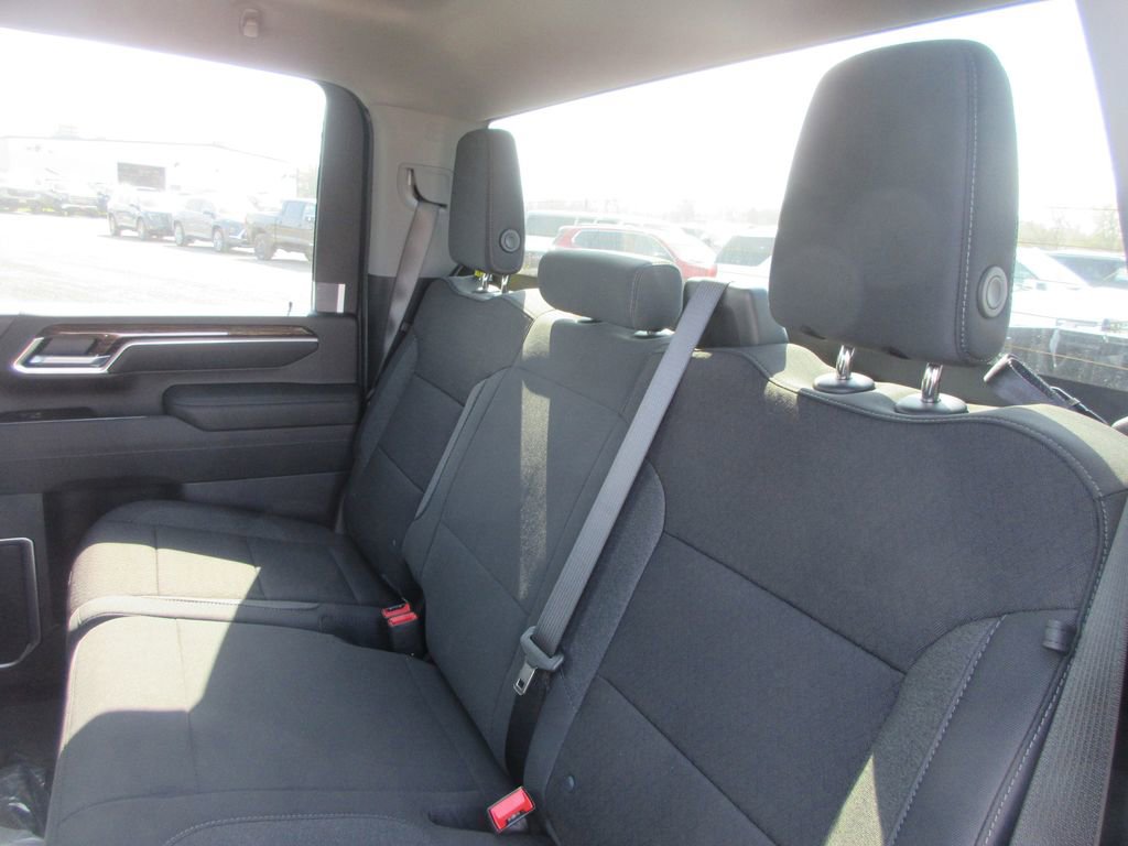 New 2026 GMC Sierra 2500 SLE w/ SLE Value Package; image 13