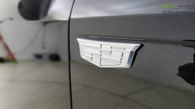 Used 2024 Cadillac Lyriq Tech RWD image 17