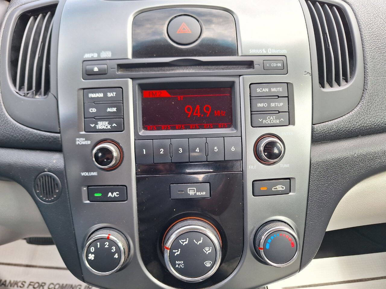 Used 2013 Kia Forte EX image 15