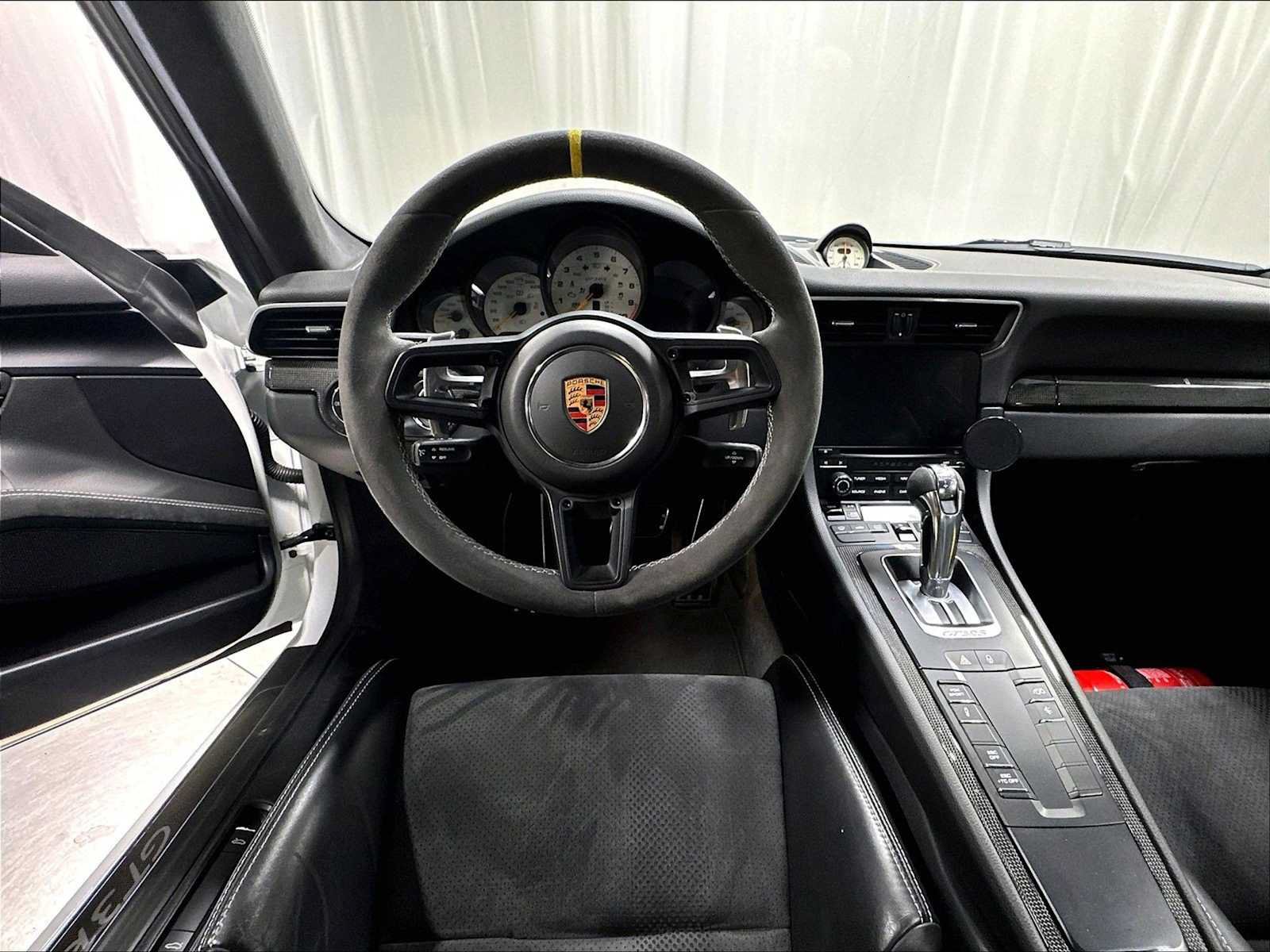 Used 2019 Porsche 911 GT3 RS RWD image 15