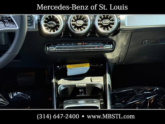 New 2026 Mercedes-Benz GLB 250 4MATIC image 11