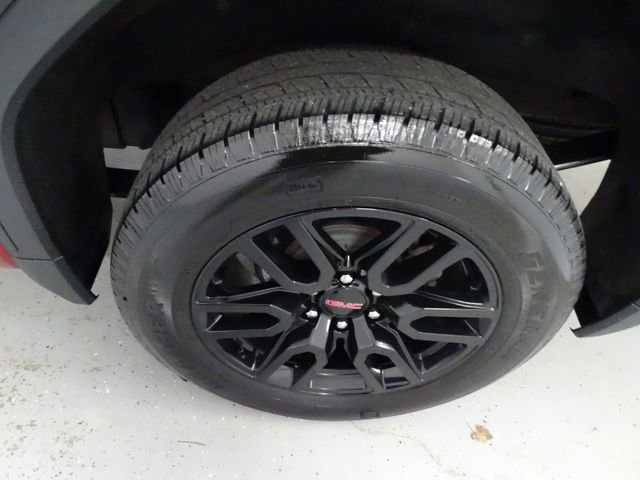 Used 2024 GMC Sierra 1500 Elevation w/ Preferred Package image 29