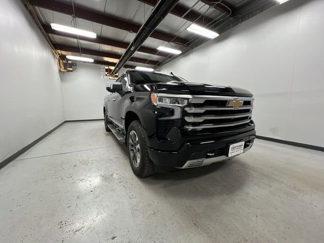 Certified 2023 Chevrolet Silverado 1500 High Country w/ Technology Package image 2