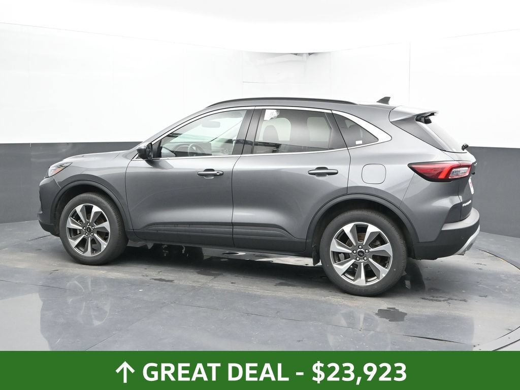 Used 2024 Ford Escape Platinum AWD/4WD image 10
