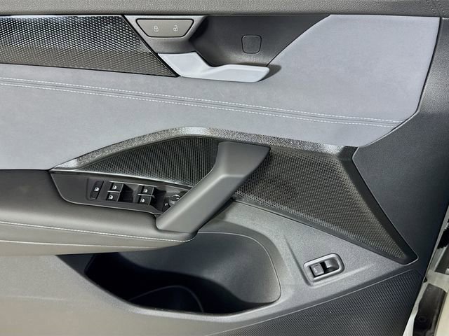 New 2026 Volkswagen Tiguan SE image 15