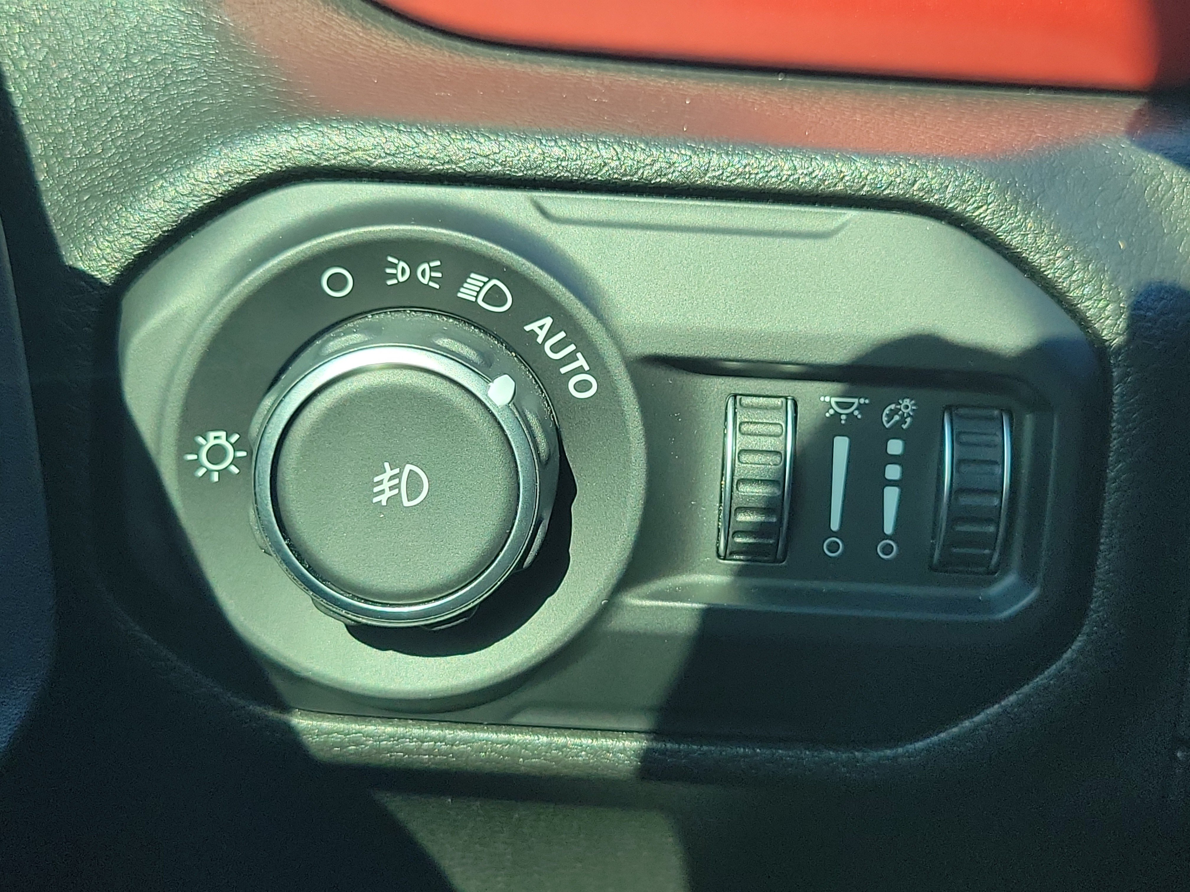 Used 2021 Jeep Wrangler Unlimited Rubicon AWD/4WD image 23