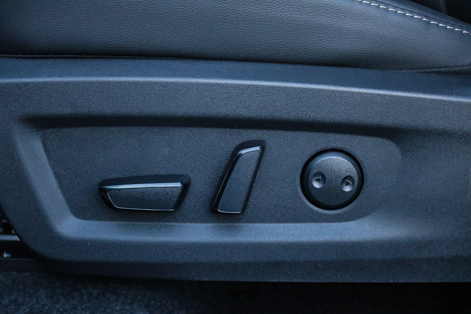 New 2026 Nissan Murano SV AWD/4WD image 22