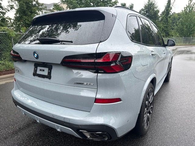 Used 2026 BMW X5 xDrive50e w/ M Sport Package AWD/4WD image 13