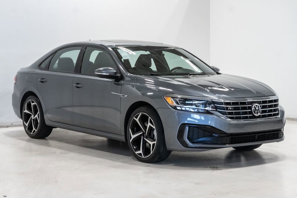 Used 2022 Volkswagen Passat 2.0T R-Line image 6