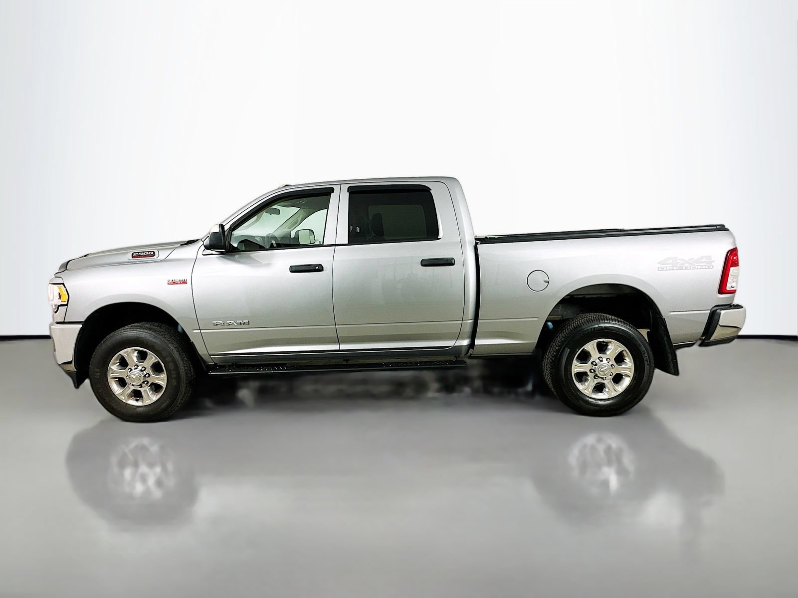 Used 2020 RAM 2500 Tradesman AWD/4WD image 8