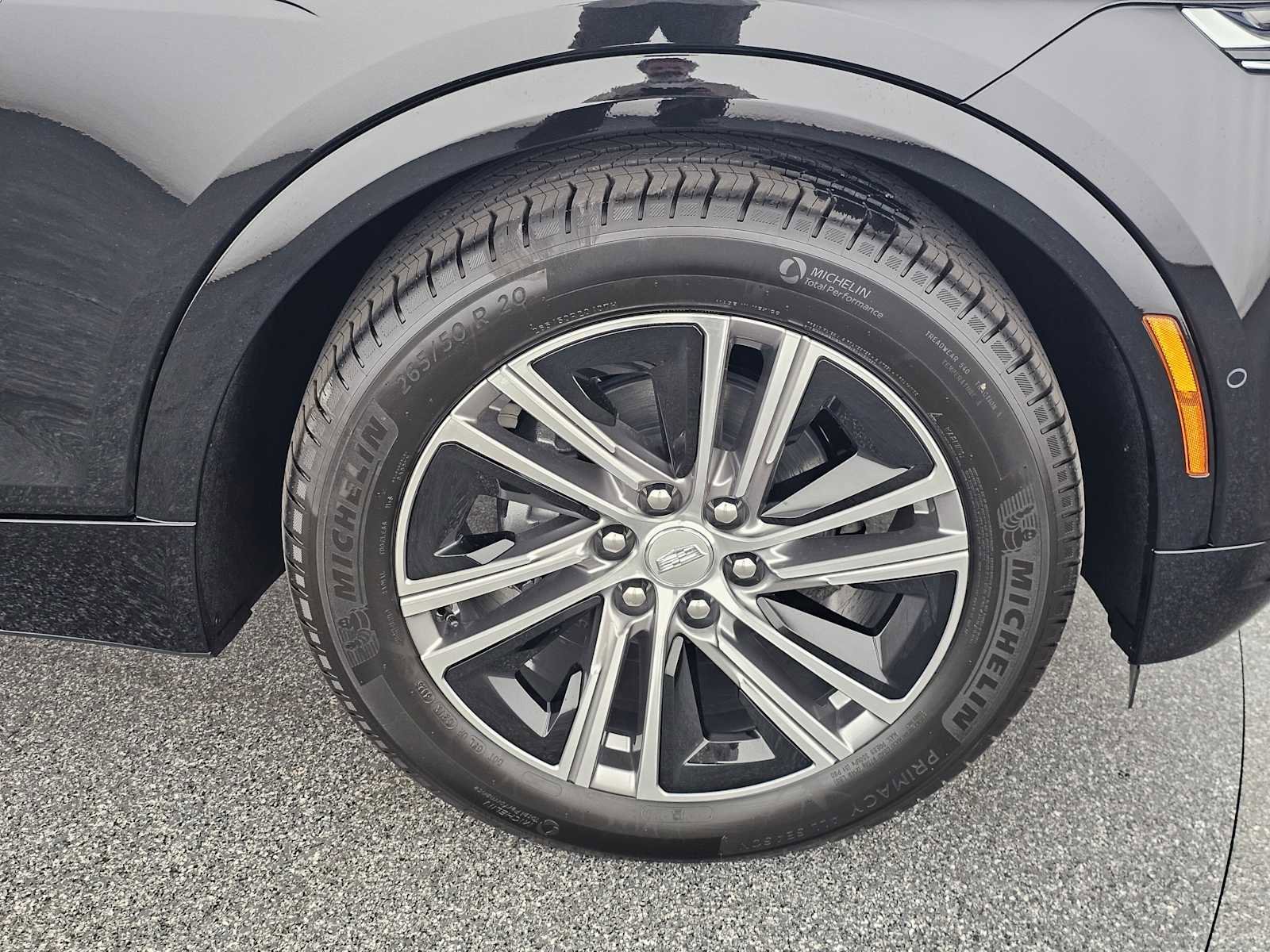 New 2026 Cadillac Lyriq Luxury w/ LPO, Floor Liner Package image 9