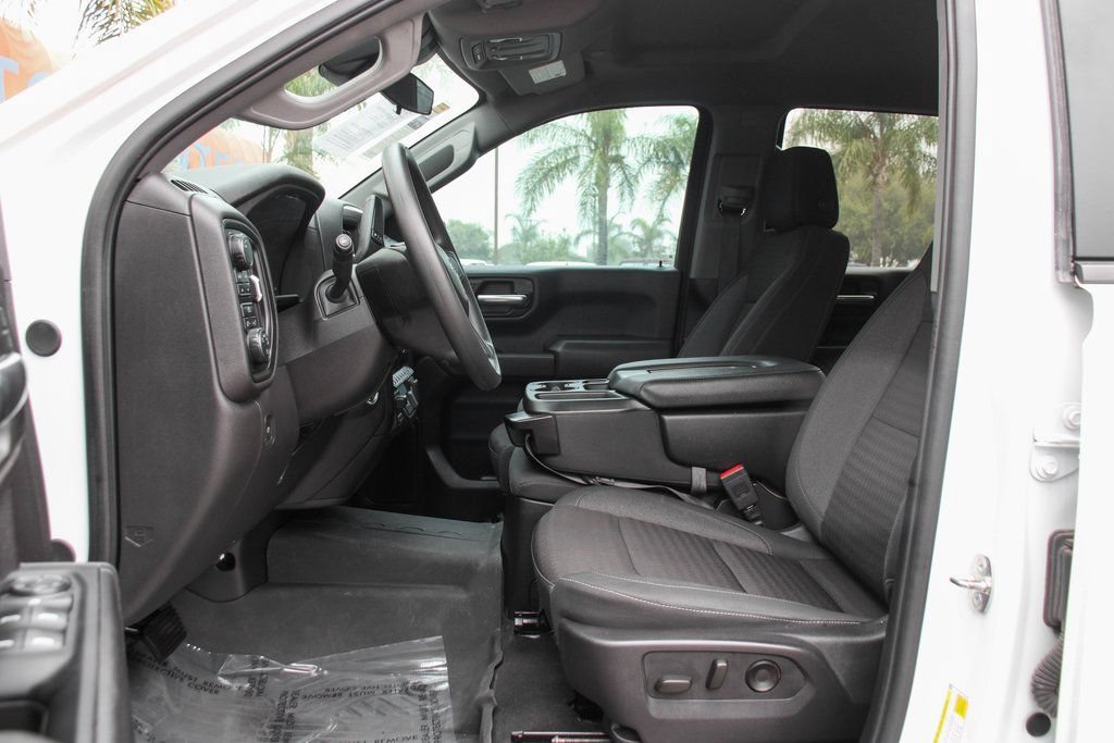 Used 2024 Chevrolet Silverado 1500 Custom Trail Boss AWD/4WD image 15