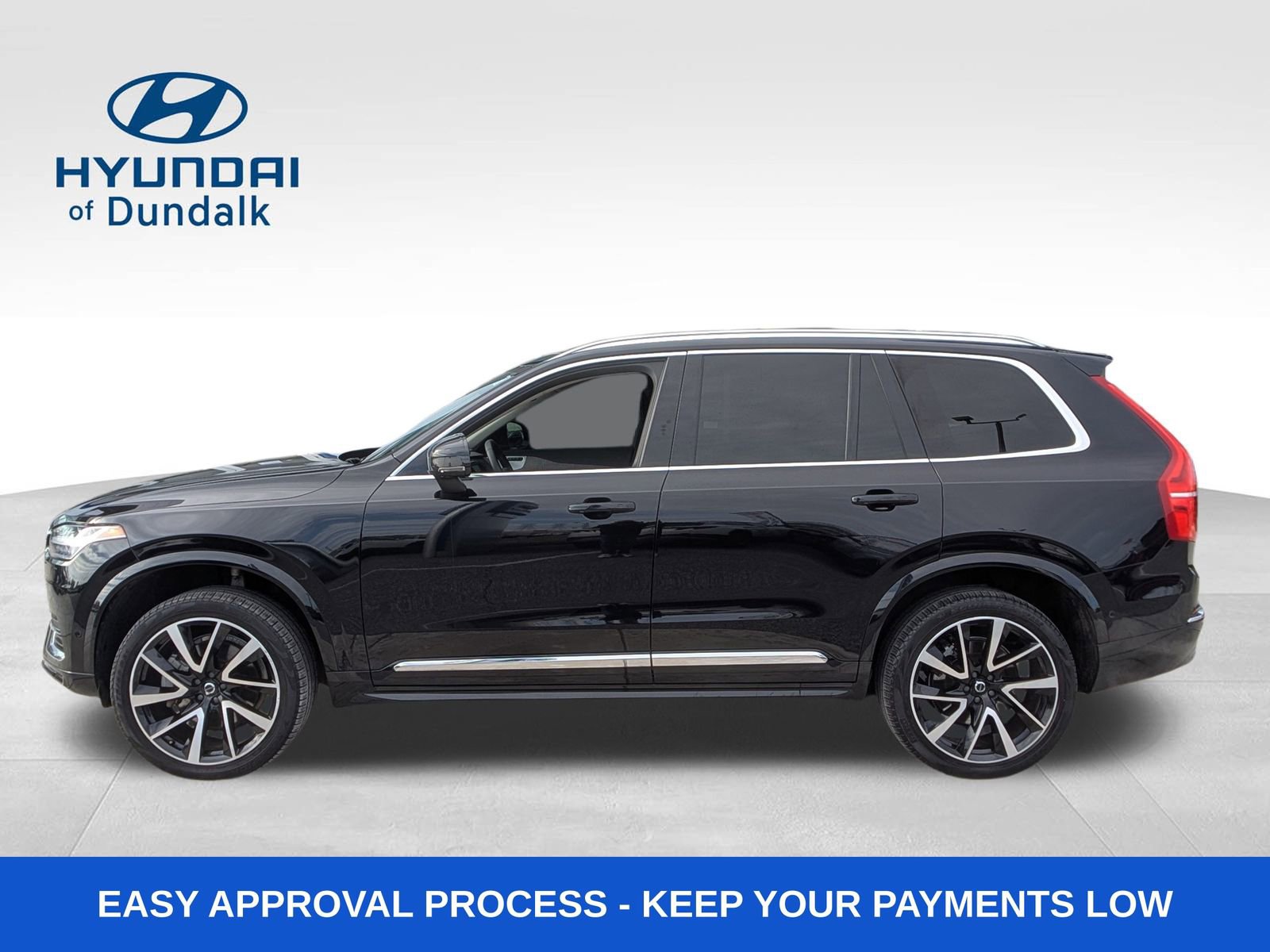 Used 2024 Volvo XC90 B6 Ultimate w/ Lounge Package image 11