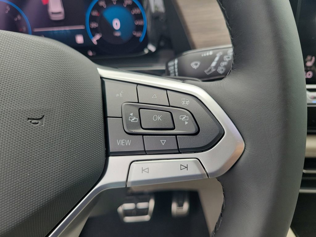 New 2026 Volkswagen Atlas SEL Premium R-Line image 28