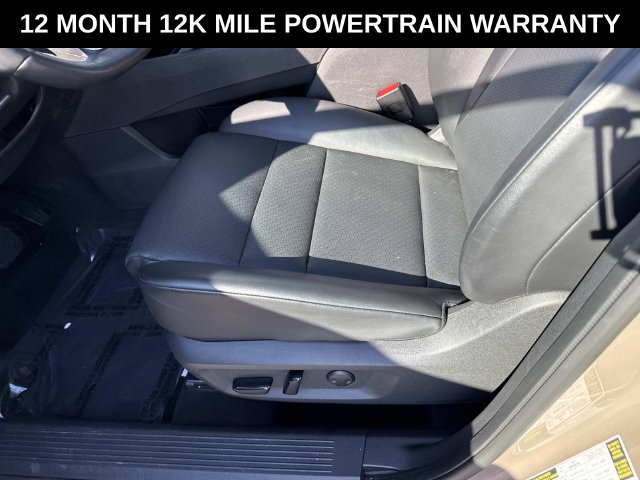 Used 2024 Nissan Rogue SV w/ SV Premium Package AWD/4WD image 15