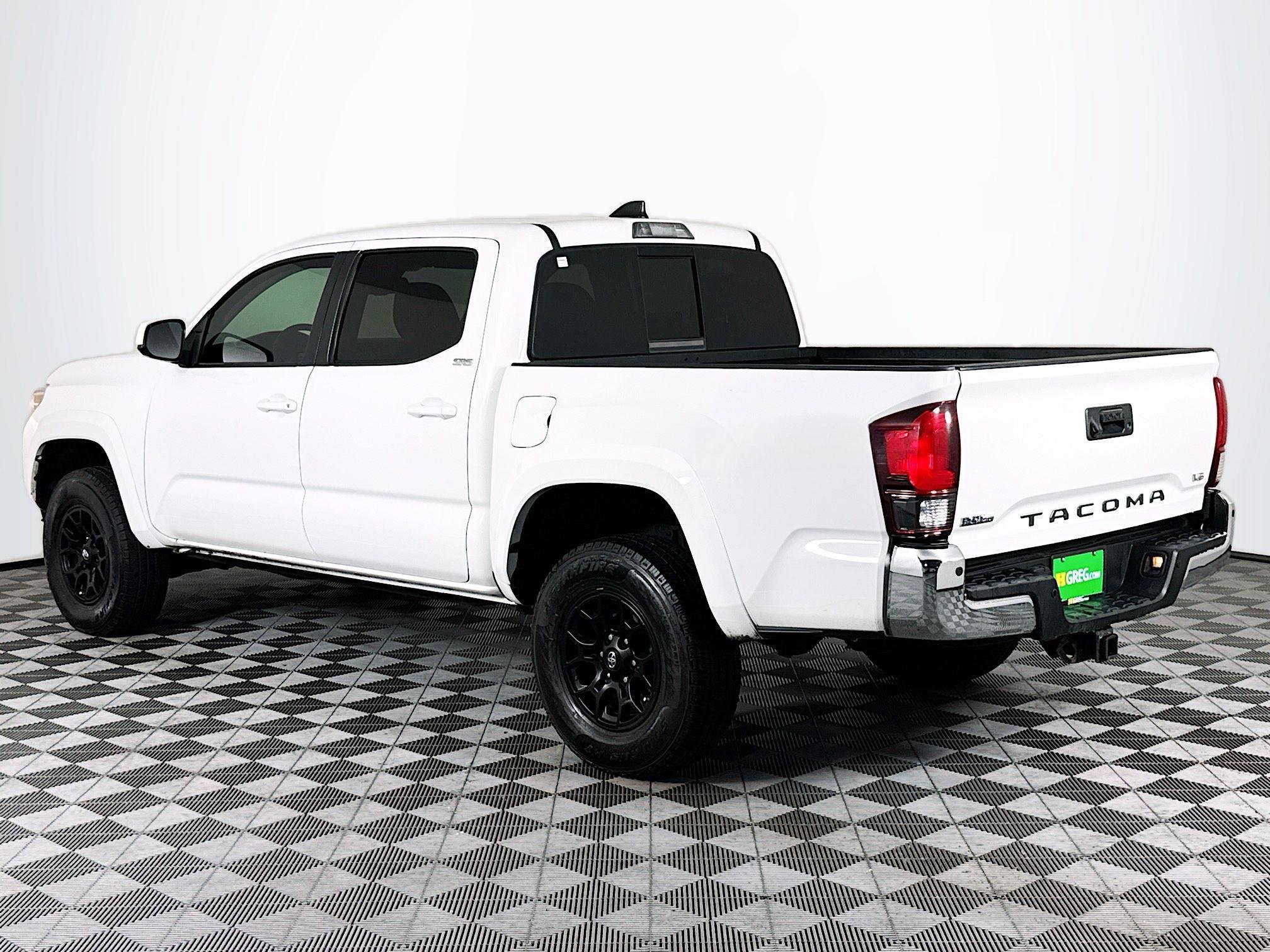 Used 2020 Toyota Tacoma SR5 image 6