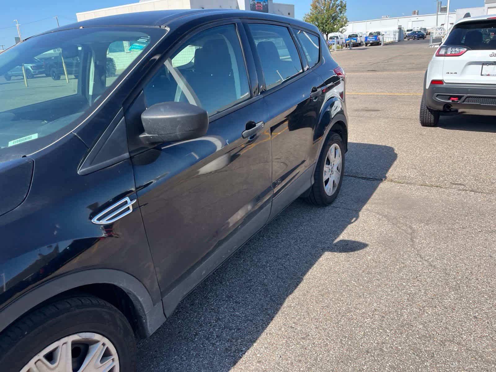 Used 2016 Ford Escape S FWD image 7
