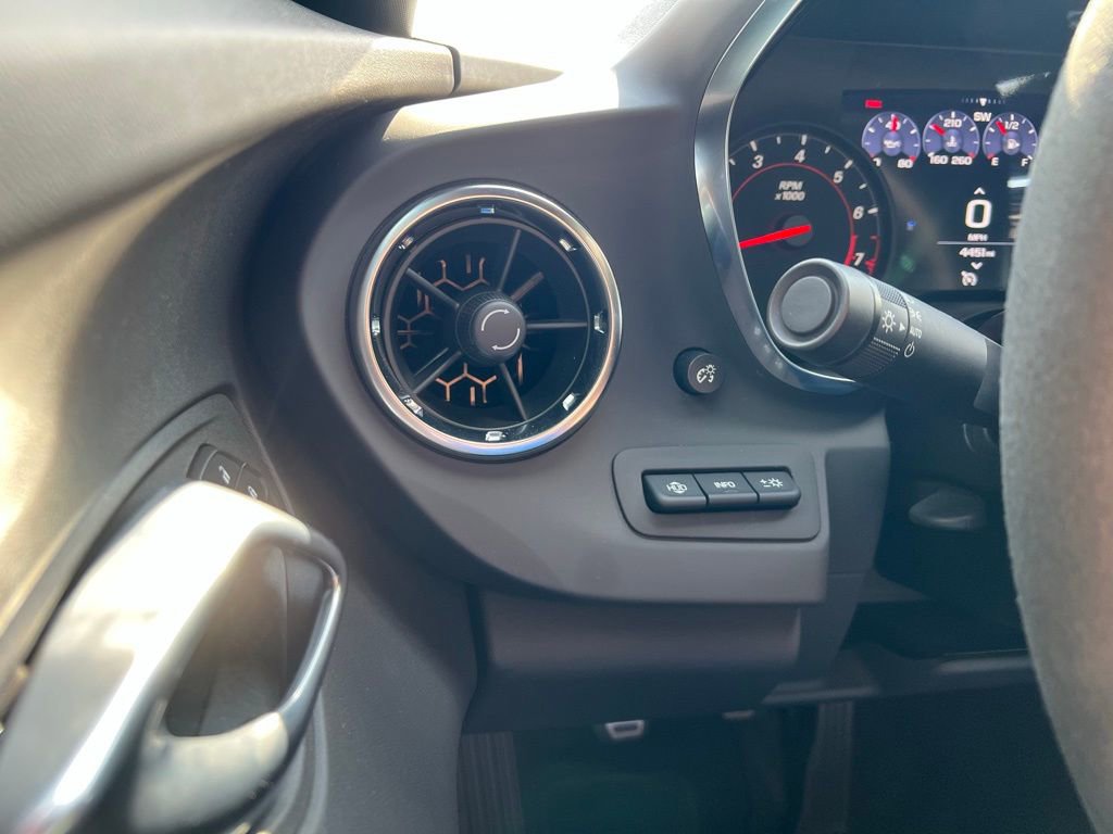 Used 2023 Chevrolet Camaro SS image 17