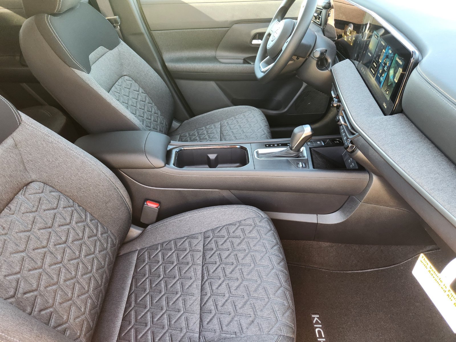 New 2027 Nissan Kicks SV FWD image 13