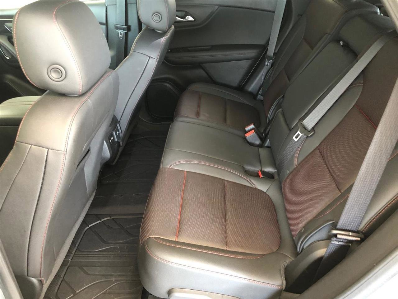 Used 2024 Chevrolet Blazer RS w/ Driver Confidence II Package image 8