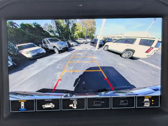 Used 2022 GMC Sierra 2500 AT4 w/ Gooseneck/5TH Wheel Package image 16