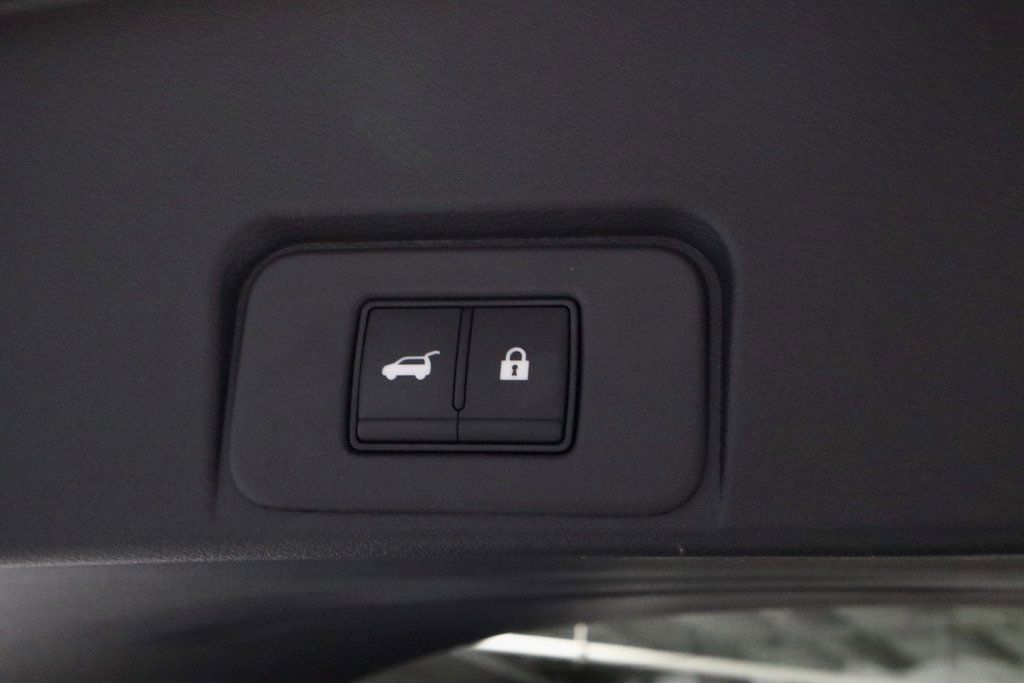 Certified 2024 Nissan Rogue SL w/ SL Premium Package image 17