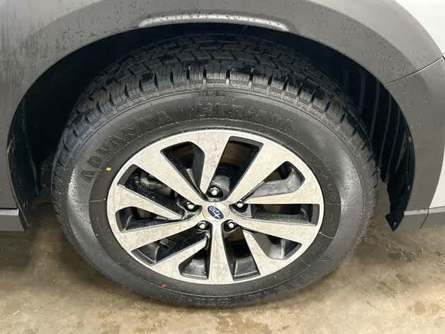 Certified 2024 Subaru Outback Premium AWD/4WD image 5