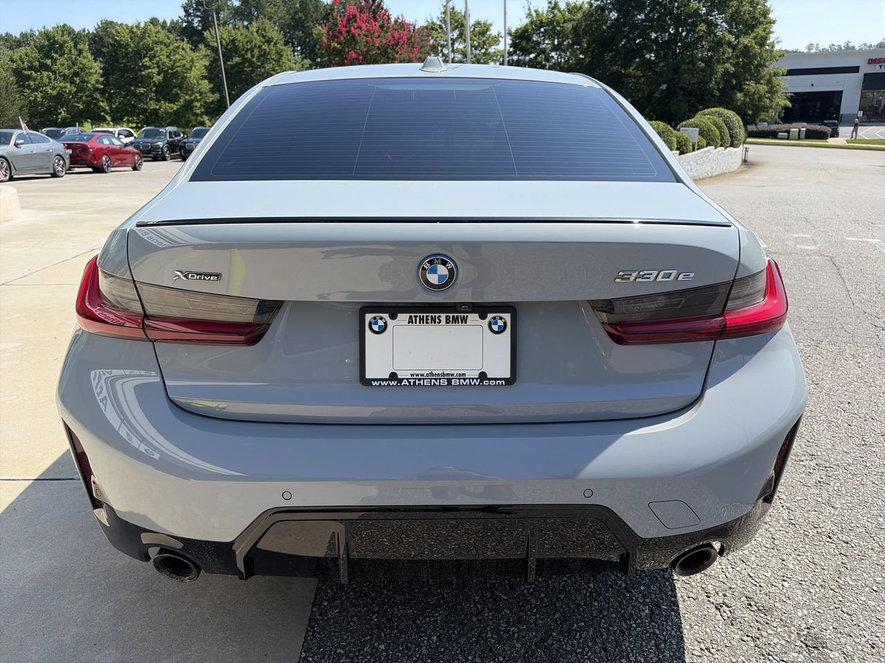 Used 2023 BMW 330e xDrive w/ M Sport Package AWD/4WD image 12