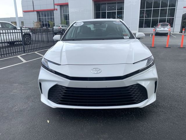 Certified 2025 Toyota Camry LE FWD image 3