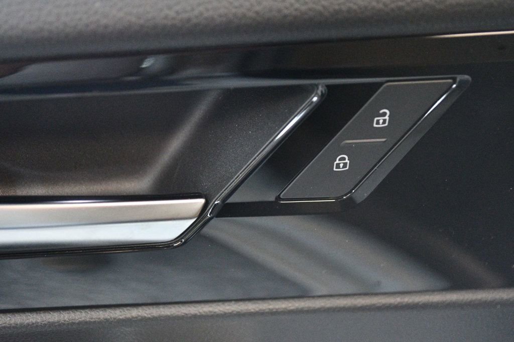 Used 2020 Volkswagen Jetta SEL Premium FWD image 68