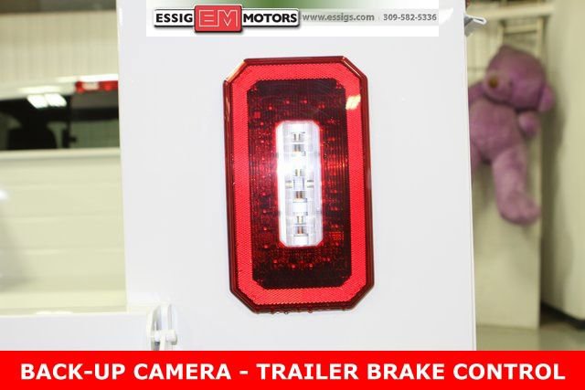 New 2024 RAM 2500 Tradesman w/ Chrome Appearance Group image 37