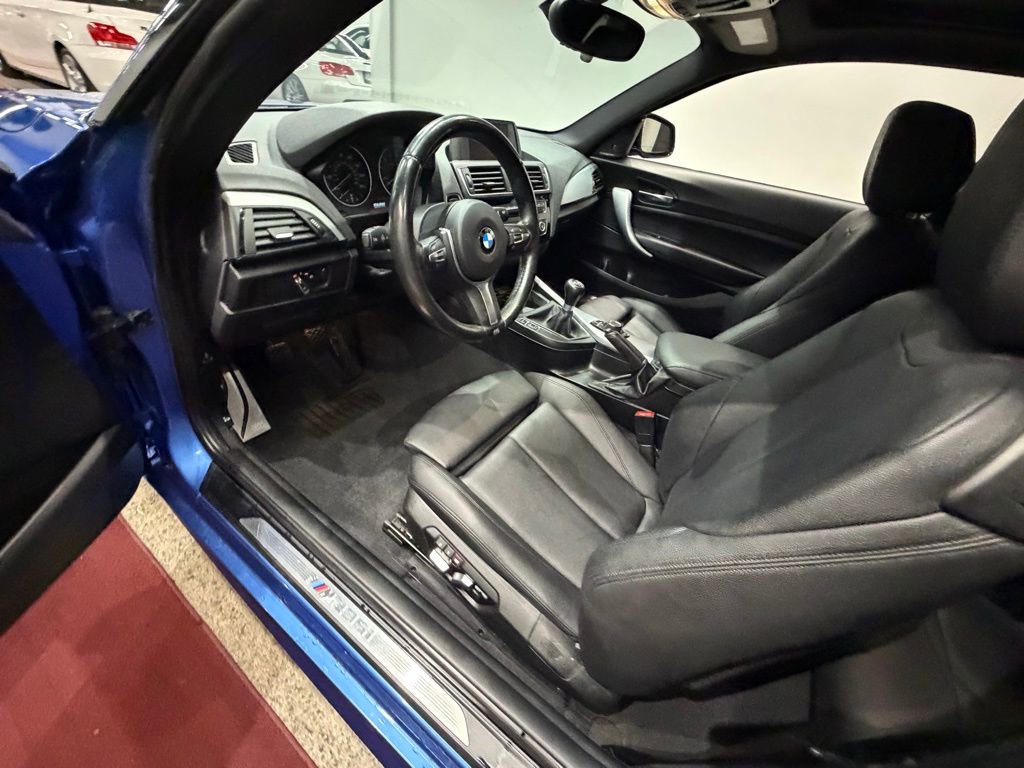 Used 2016 BMW M235i Coupe image 28
