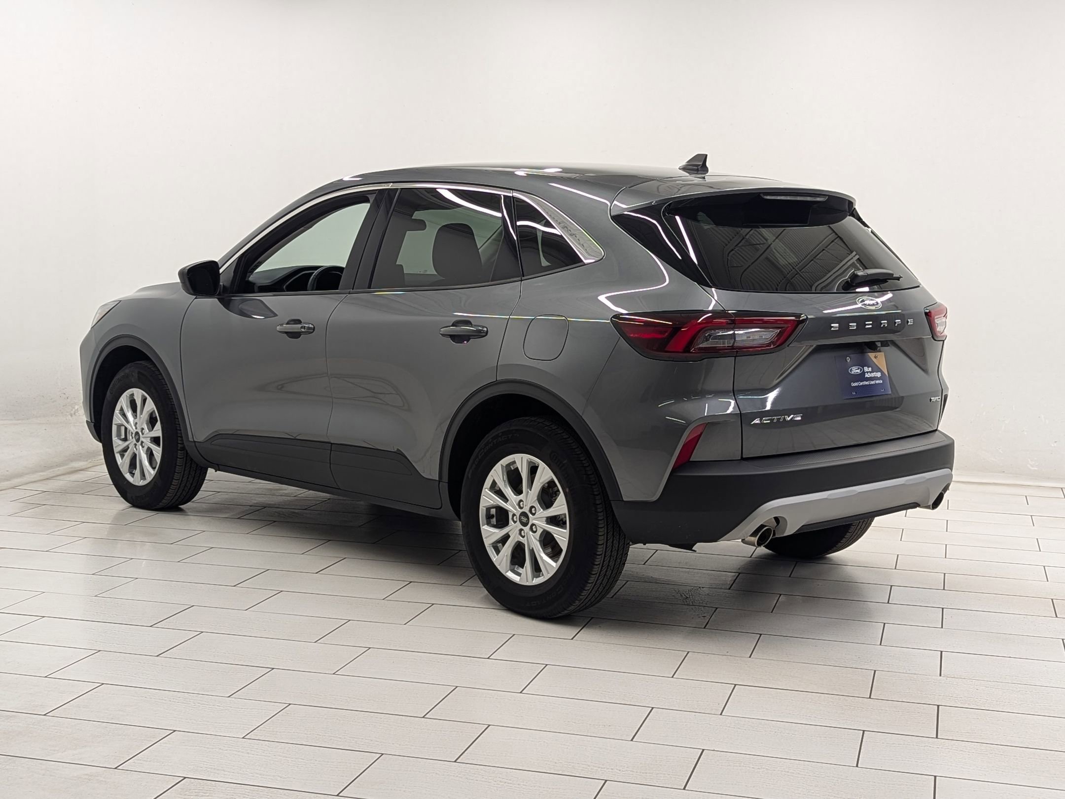 Certified 2024 Ford Escape Active image 2