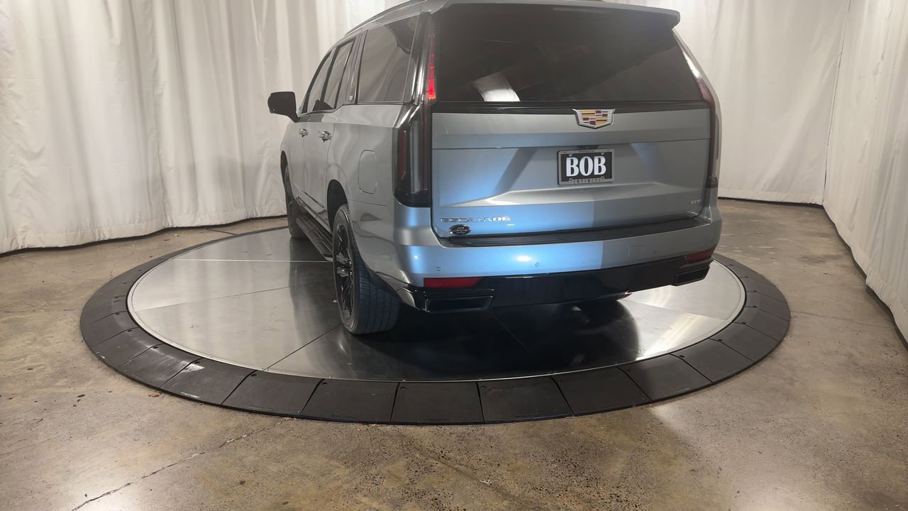 Used 2024 Cadillac Escalade Sport image 8