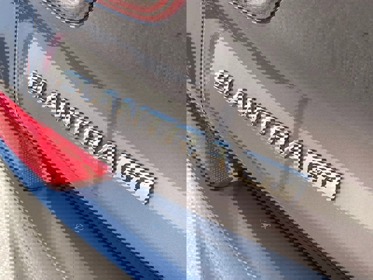 Used 2018 Hyundai Elantra GT Sport w/ Sport Tech Package 04 image 5