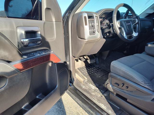 Used 2015 GMC Sierra 1500 SLE w/ SLE Value Package AWD/4WD image 11