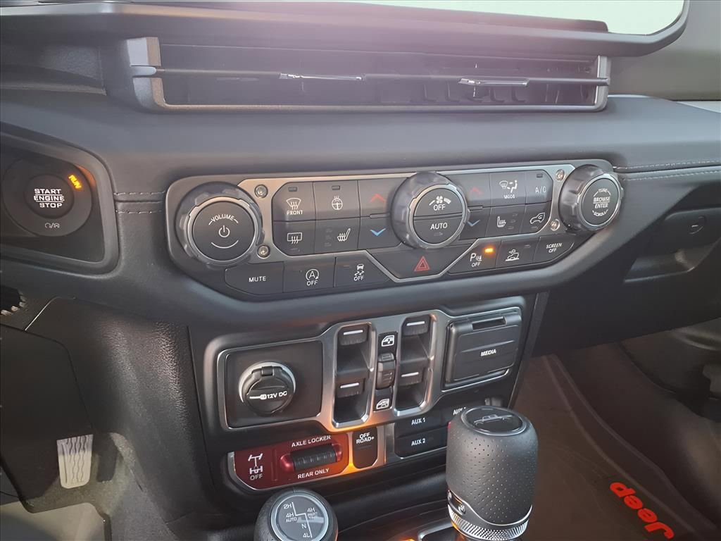 New 2026 Jeep Gladiator Mojave image 19