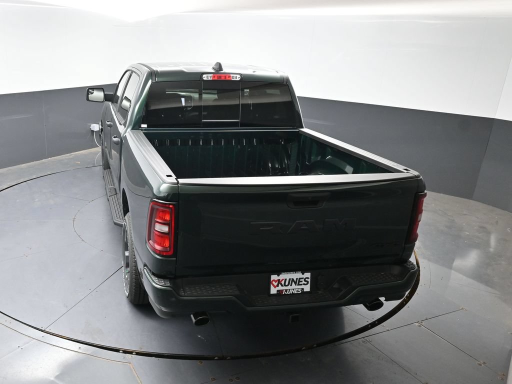 New 2026 RAM 1500 Express AWD/4WD image 35