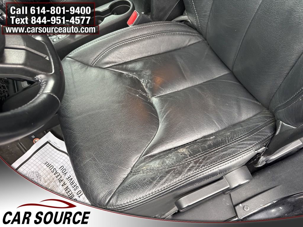 Used 2013 Jeep Wrangler Unlimited Sahara w/ Connectivity Group image 18