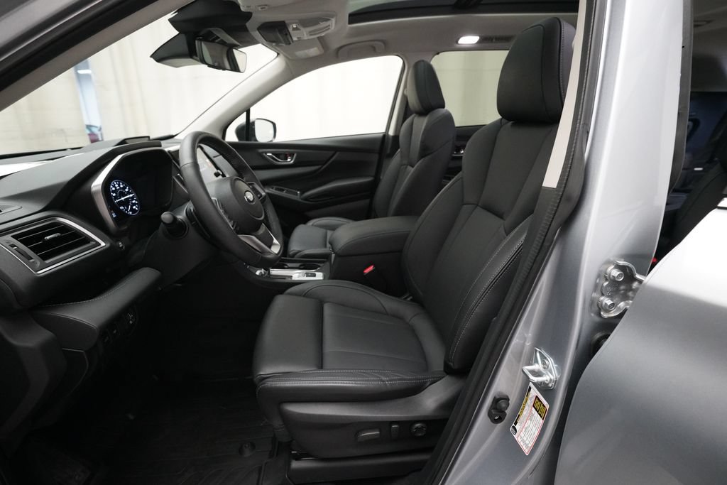 Certified 2025 Subaru Ascent Limited w/ Popular Package #2 AWD/4WD image 7