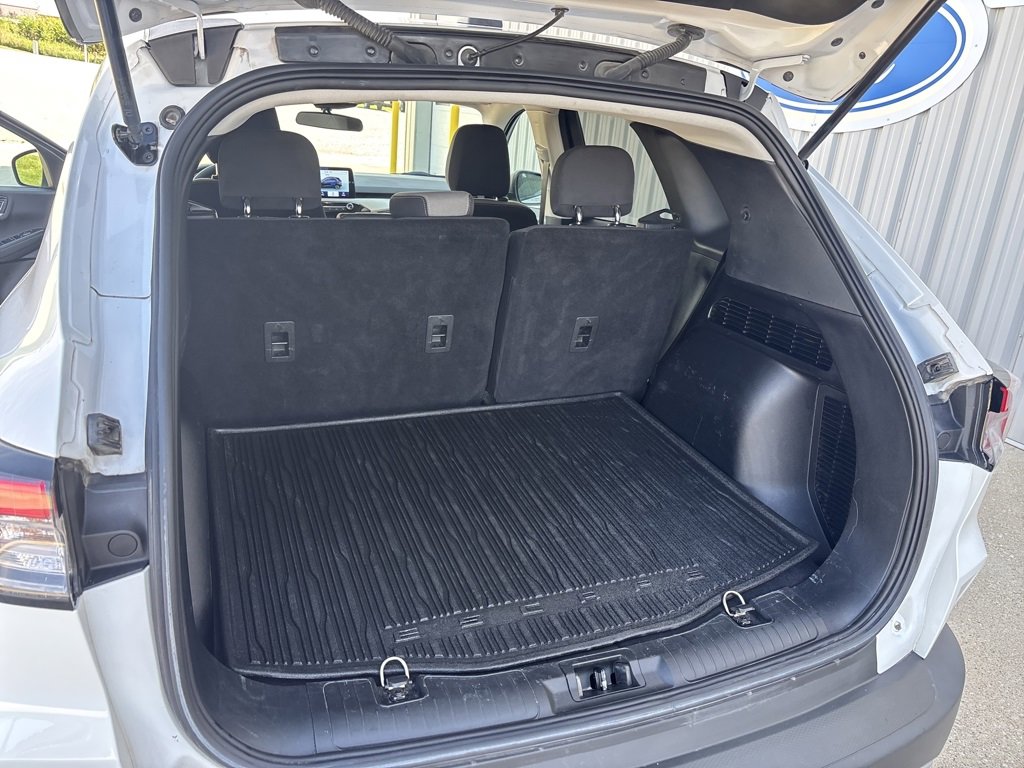 Used 2022 Ford Escape SE image 30