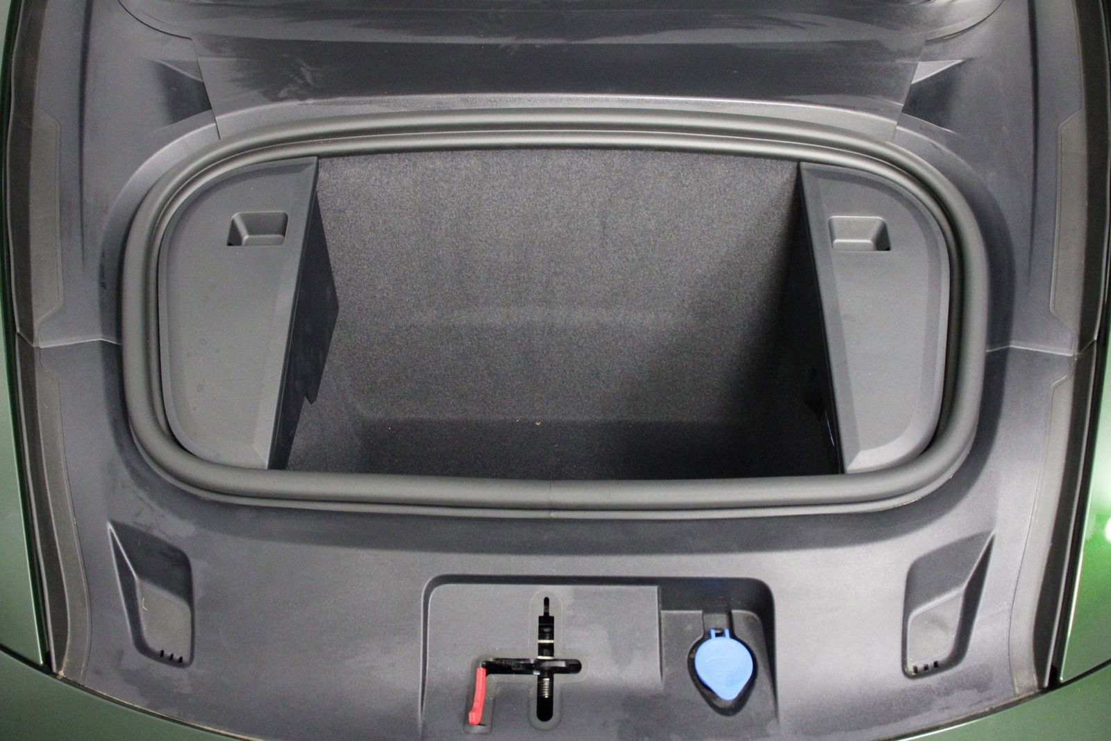 Used 2025 Porsche Taycan Turbo S image 20