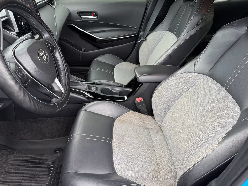 Used 2021 Toyota Corolla XSE FWD image 10