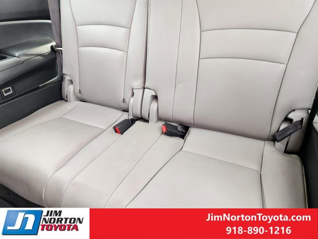 Used 2019 Honda Pilot Touring image 34